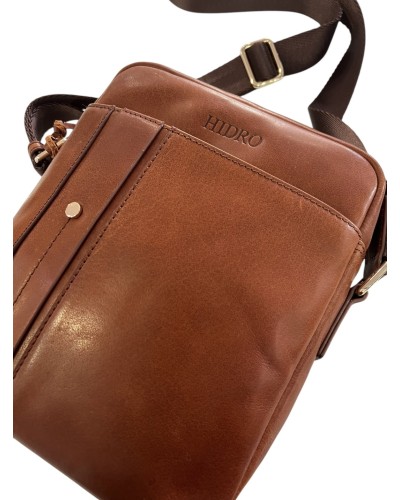 BORSELLO CON TASCHE ESTERNE